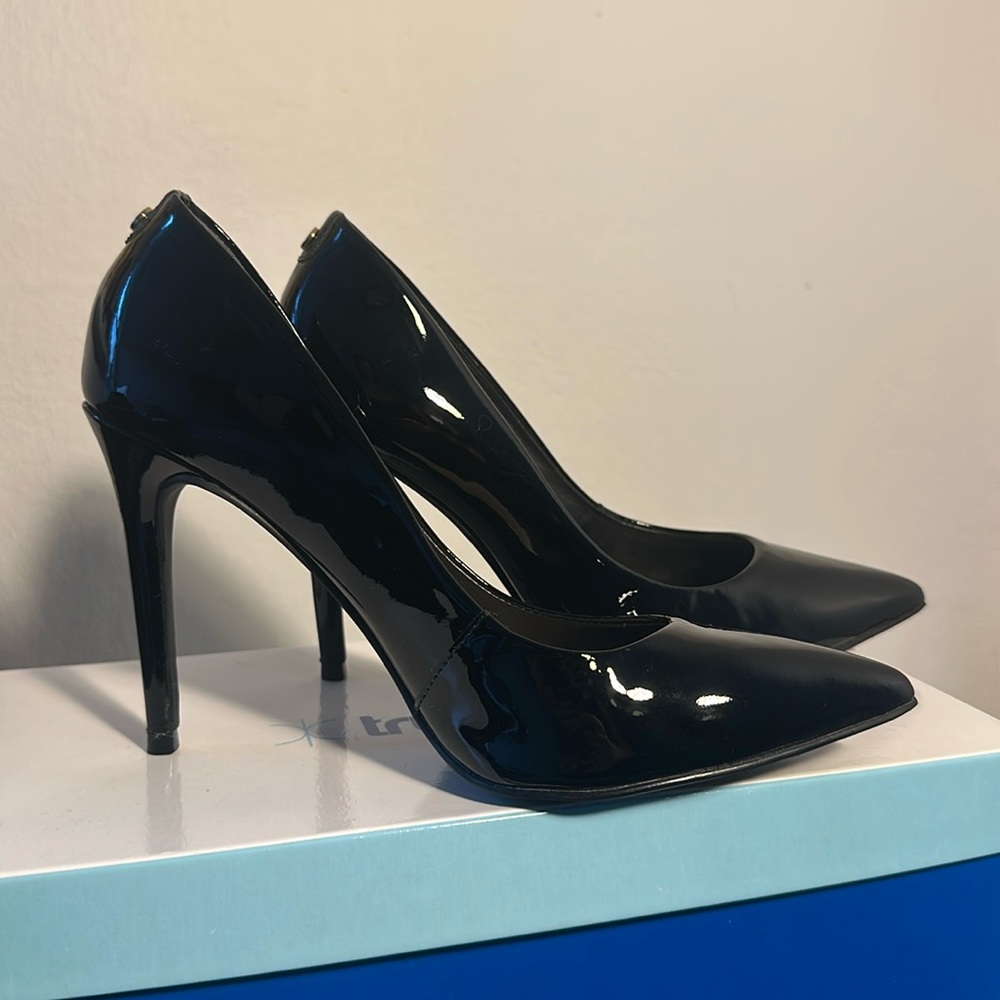 True Soul-black heels